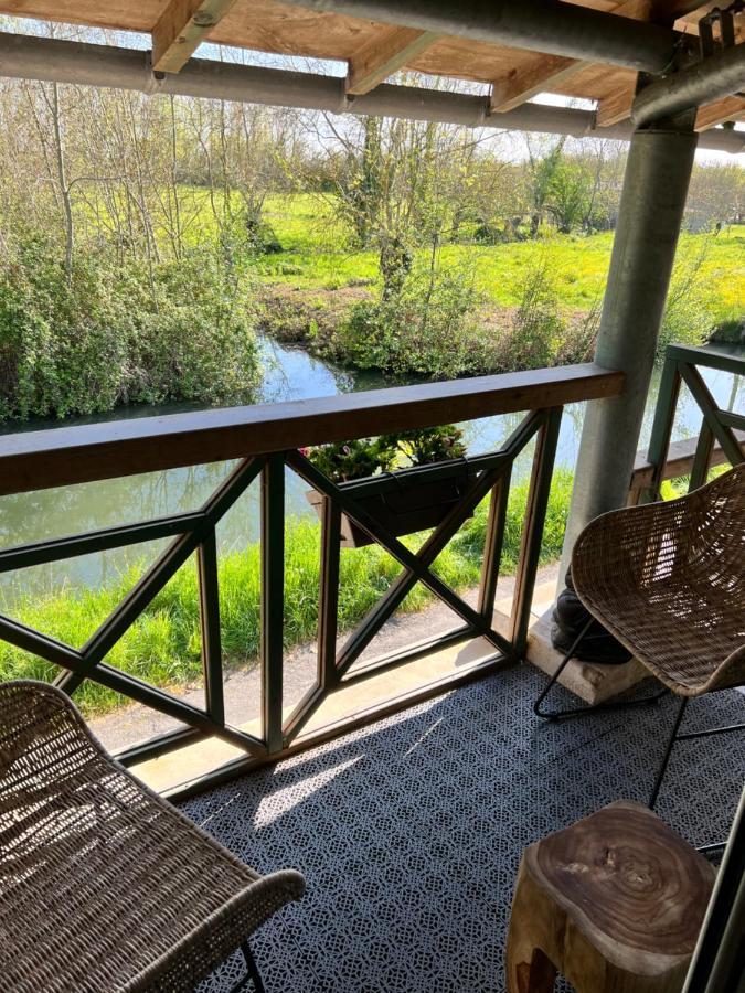 Relais De La Venise Verte Coulon Exteriör bild